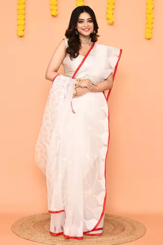 white jamdani silk saree with contrast pallu