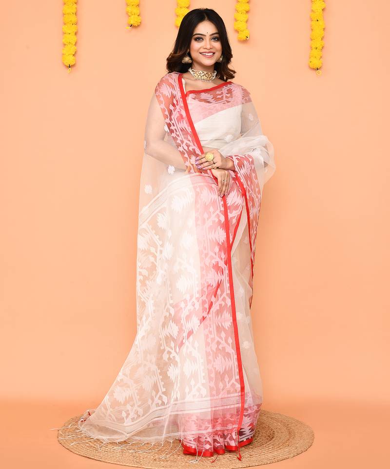 white handwoven jamdani silk saree with contrast pallu