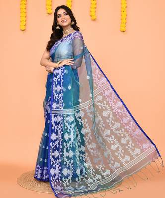 blue handwoven jamdani silk saree with contrast pallu 1