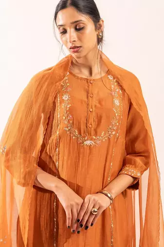 Rust orange camellia suit set with duppata