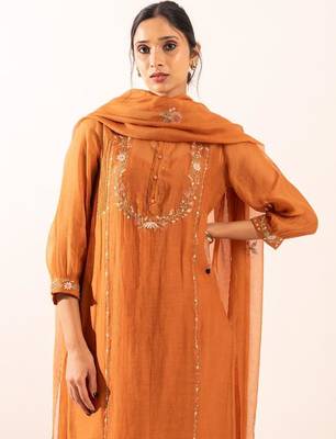 Rust orange camellia suit set with duppata 4