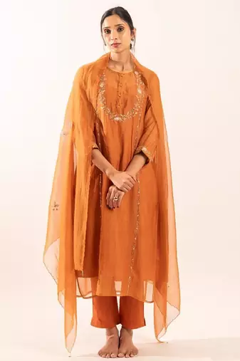 Rust orange camellia suit set with duppata