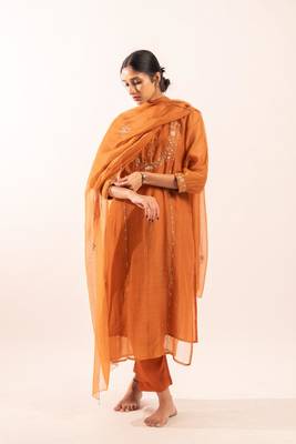 Rust orange camellia suit set with duppata 5