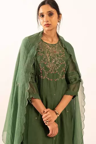 Bottle green victorian kurta set with duppata
