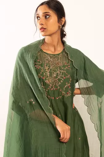 Bottle green victorian kurta set with duppata