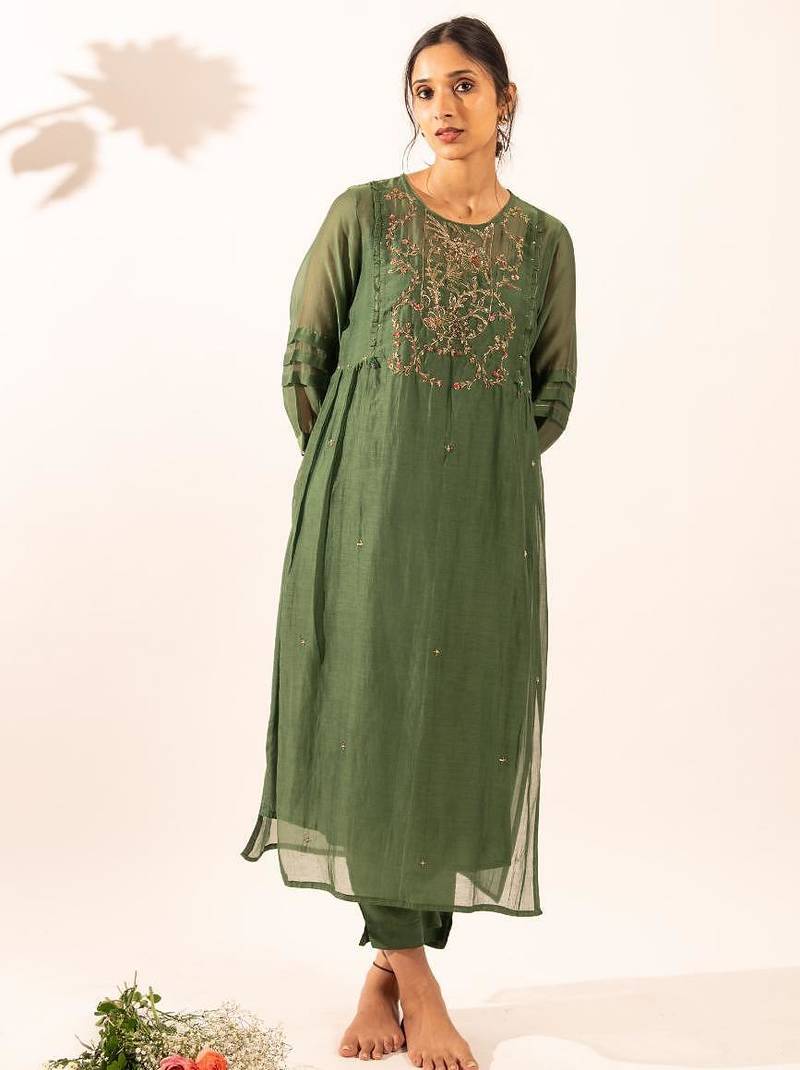 Bottle green victorian kurta set with duppata