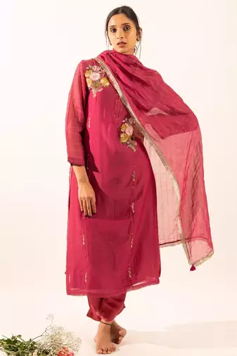 Rani pink twin bouquet suit set with duppata