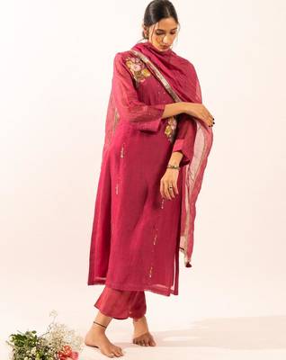 Rani pink twin bouquet suit set with duppata 3