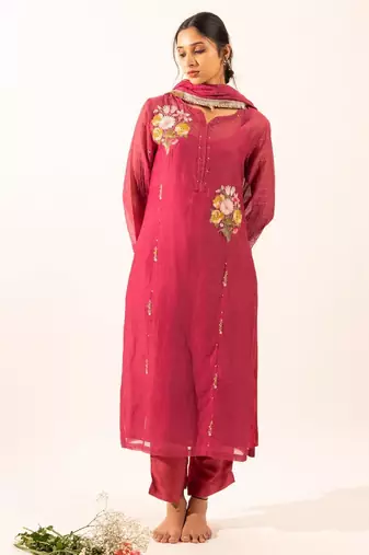 Rani pink twin bouquet suit set with duppata