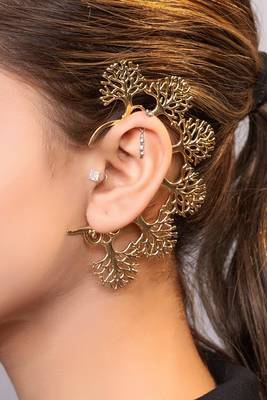 Gold plated kundan ear cuff 1