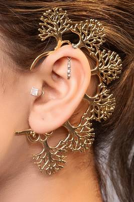 Gold plated kundan ear cuff 2