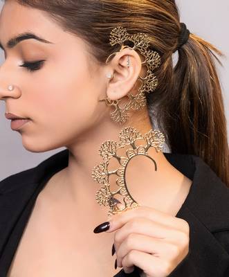 Gold plated kundan ear cuff 3