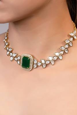 Gold plated kundan green stones choker necklace 2