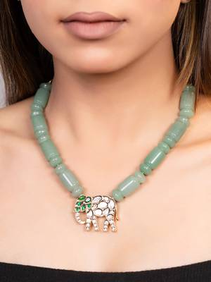 Gold plated kundan green stones necklace 2