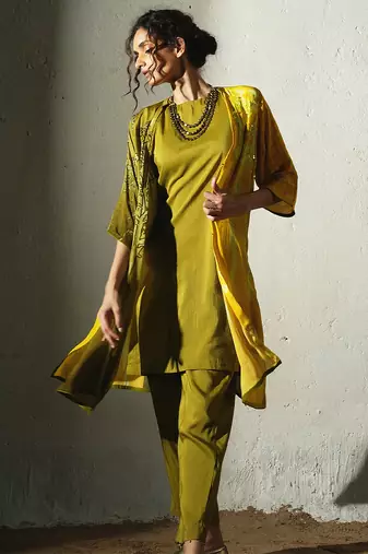 Yellow embroidered crepe kurta set with jacket