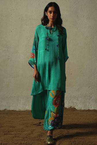 Blue embroidered chiffon kurta set