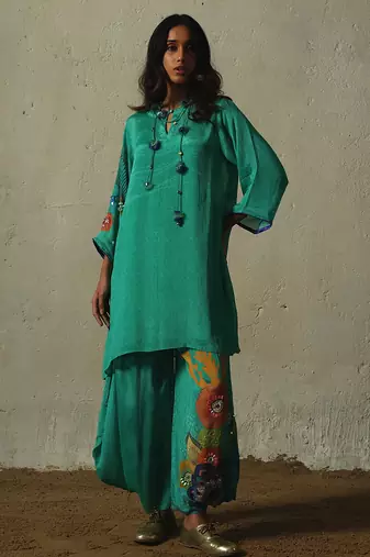 Blue embroidered chiffon kurta set