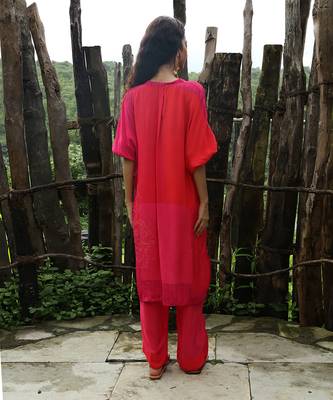 Pink embroidered crepe co ord set 3