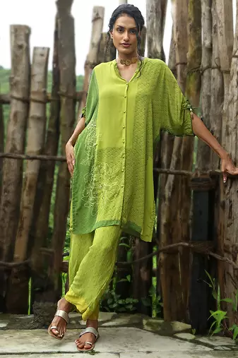 Green embroidered crepe co ord set