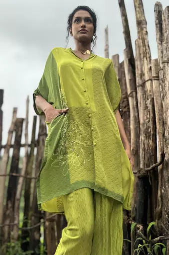 Green embroidered crepe co ord set
