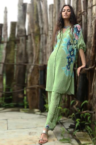 Green printed crepe co ord set