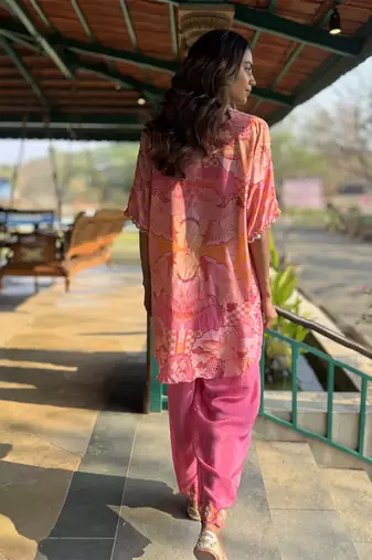 Pink printed crepe kurta set