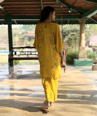 Yellow printed crepe kurta set 3