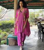 Pink printed crepe kurta set