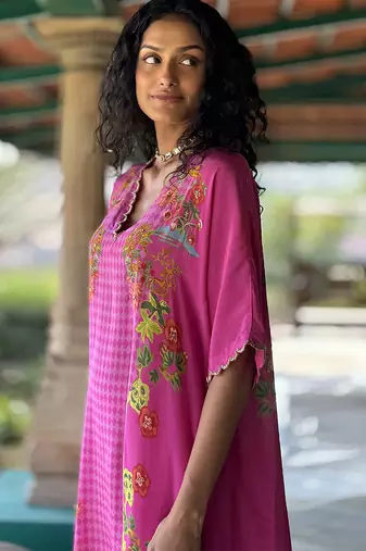 Pink printed crepe kurta set