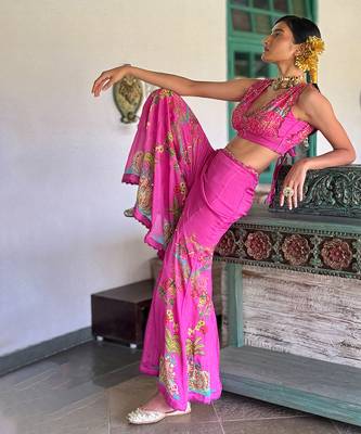 Pink embroidered chiffon co ord set 4