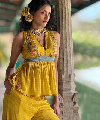 Yellow printed chiffon co ord set 2