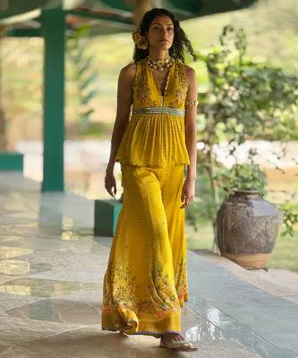 Yellow printed chiffon co ord set 3