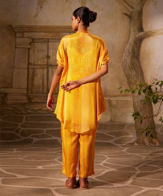 Yellow printed chiffon co ord set 4
