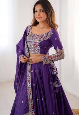 PURPLE EMBROIDERY SILK BLEND LEHENGA SET CHOLI WITH DUPATTA 4