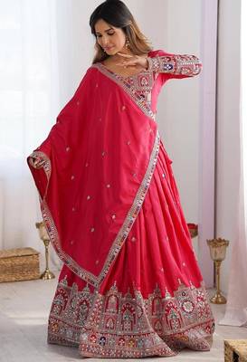 PINK EMBROIDERY SILK BLEND LEHENGA SET CHOLI WITH DUPATTA 2