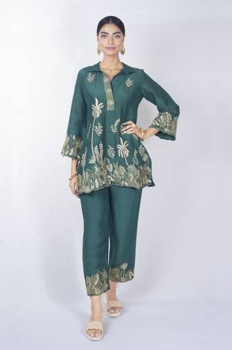 Green embroidered linen kurta set