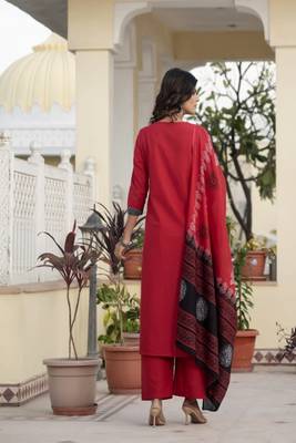 pink floral printed cotton kurta trouser and dupatta set 3