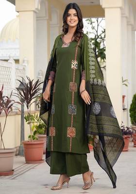 green floral printed cotton kurta trouser and dupatta set 1