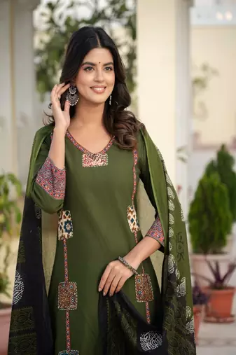 green floral printed cotton kurta trouser and dupatta set