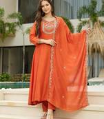 Women ethnic motifs embroidered regular thread work kurta with trousers & with dupatta