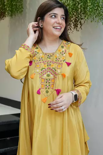 women's yellow silk blend embroidered kurta palazzo set
