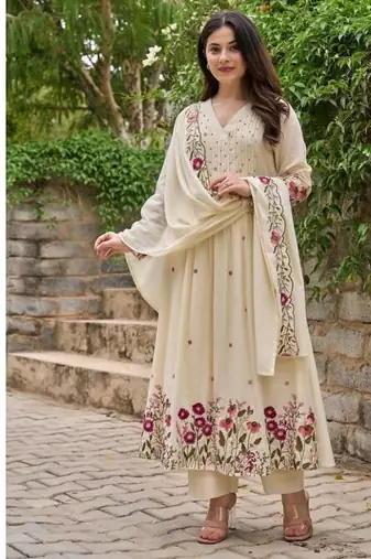 Women floral embroidered regular thread work kurta with trousers & with dupatta