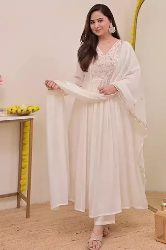 Women floral embroidered panelled thread work kurta with trousers & with dupatta