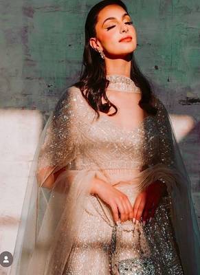 Beige Silk Lehenga set with Choli and dupatta 2