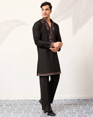 BLACK VISCOSE SILK THREAD & SEQUINS EMBROIDERED WORK WEDDING FESTIVAL MARRIAGE PARTY WEAR STRAIGHT MENS KURTA WITH PANT 9