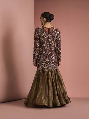 dark brown pure tissue fish cut skirt and top 2