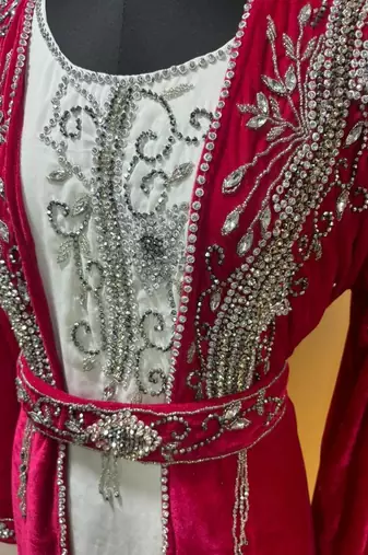 Fuschia pink velvet jacket moroccan takchita kaftan