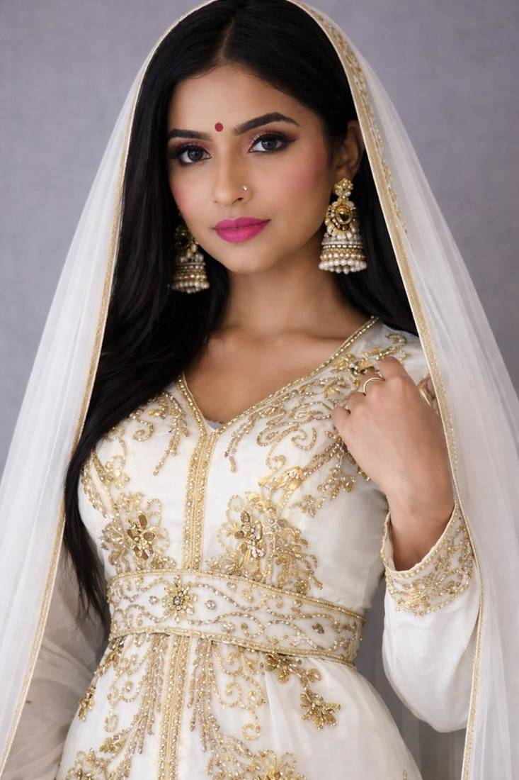 Abaya Georgette Zari Embroidered Kaftan