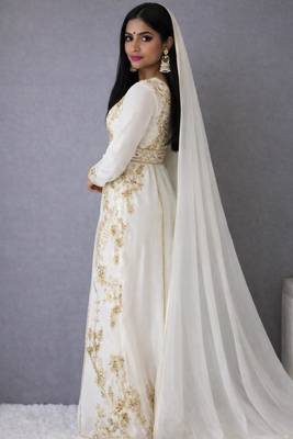 Abaya Georgette Zari Embroidered Kaftan 4
