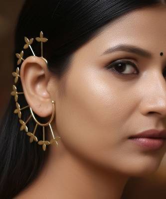 Gold color amrapali ear cuff 2